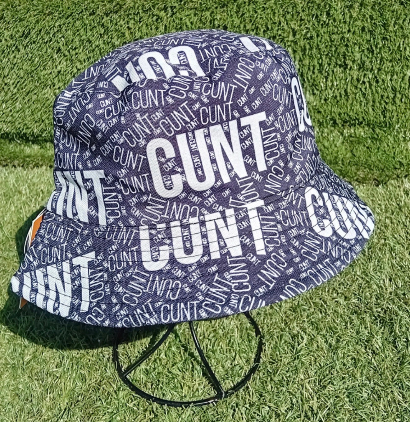 “C*nt”bucket hat